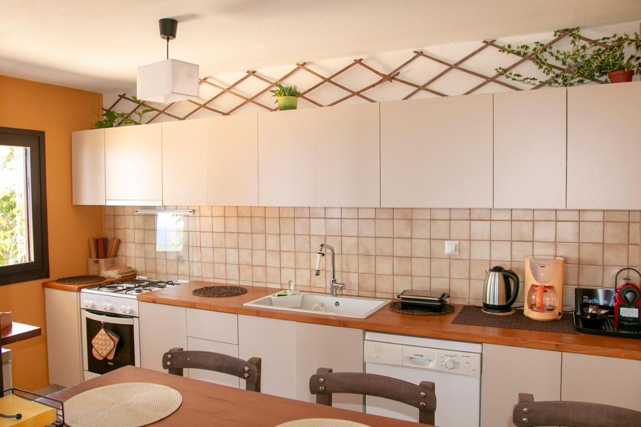 Summer Dream Cottage, 2Br, Beautiful Sea View Мохлос Экстерьер фото